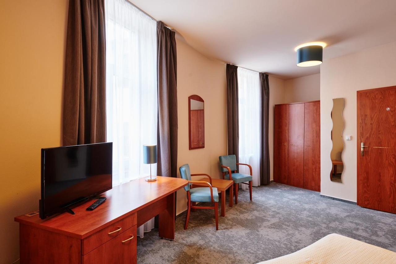 Hotel Terasa Vimperk Extérieur photo