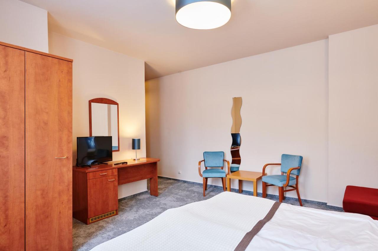 Hotel Terasa Vimperk Extérieur photo